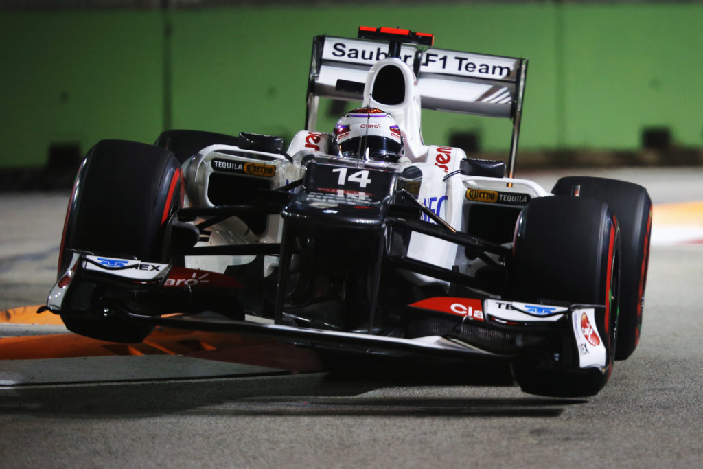 Kamui Kobayashi of Sauber taking the Singapore Sling in 2012 Singapore GP pracitce