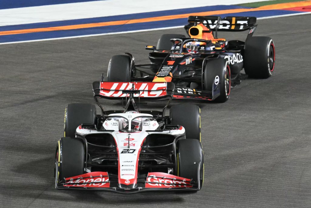 AUTO-PRIX-F1-SIN