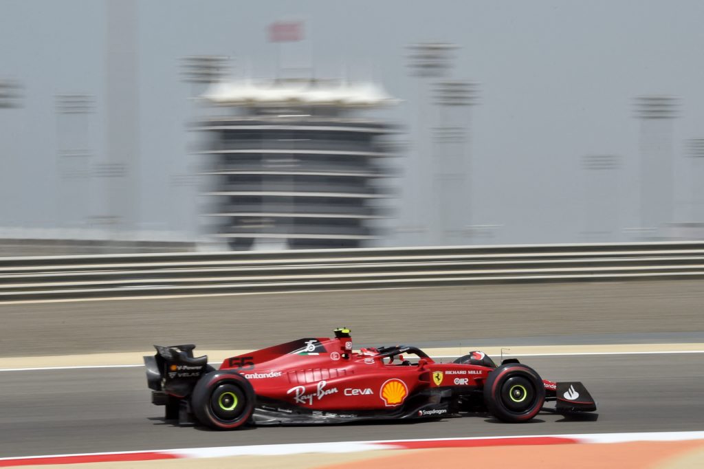 AUTO-PRIX-F1-BAHRAIN-TEST