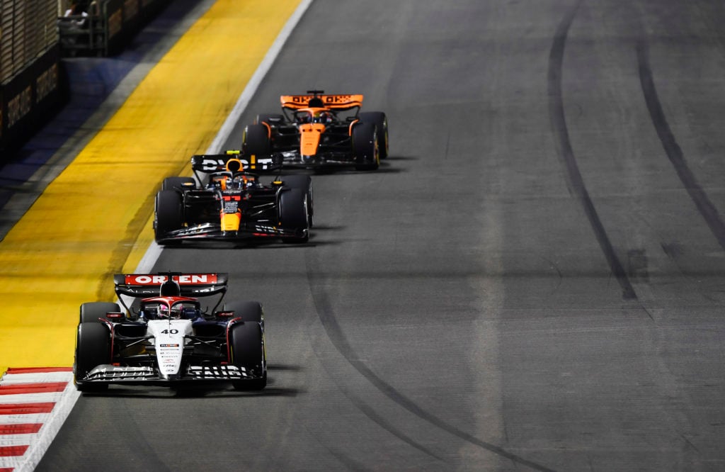 AlphaTauri driver Liam Lawson at 2023 F1 Singapore GP
