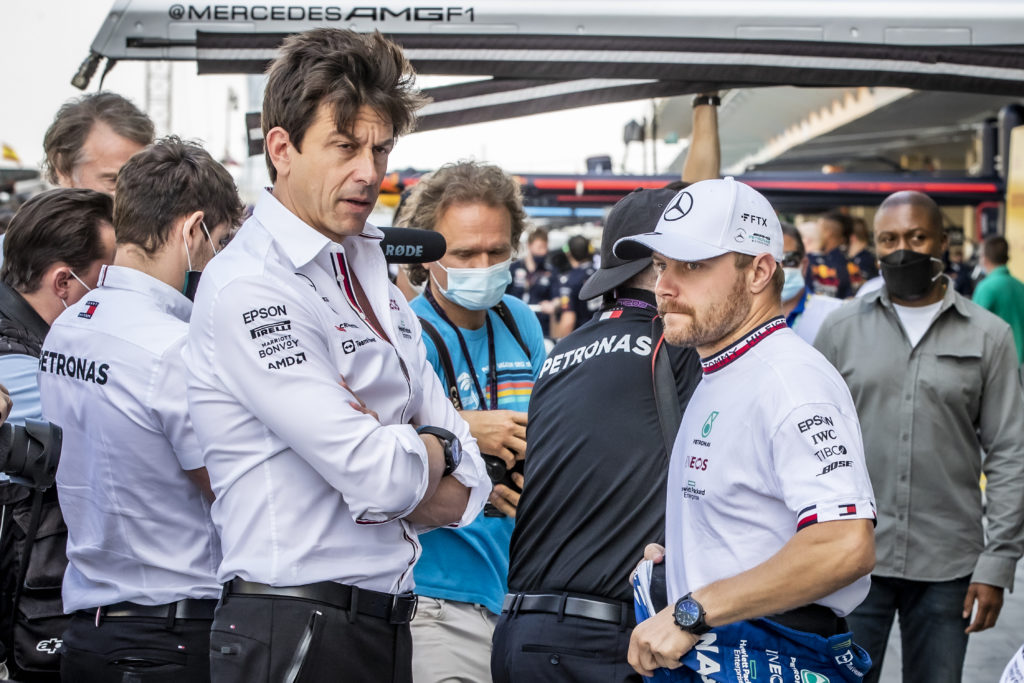 Mercedes team principal Toto Wolff with Valtteri Bottas at 2021 F1 Abu Dhabi GP