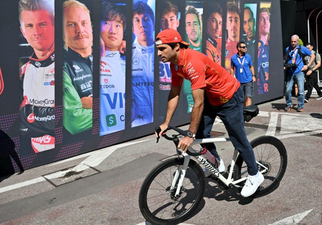 AUTO-F1-PRIX-MON
