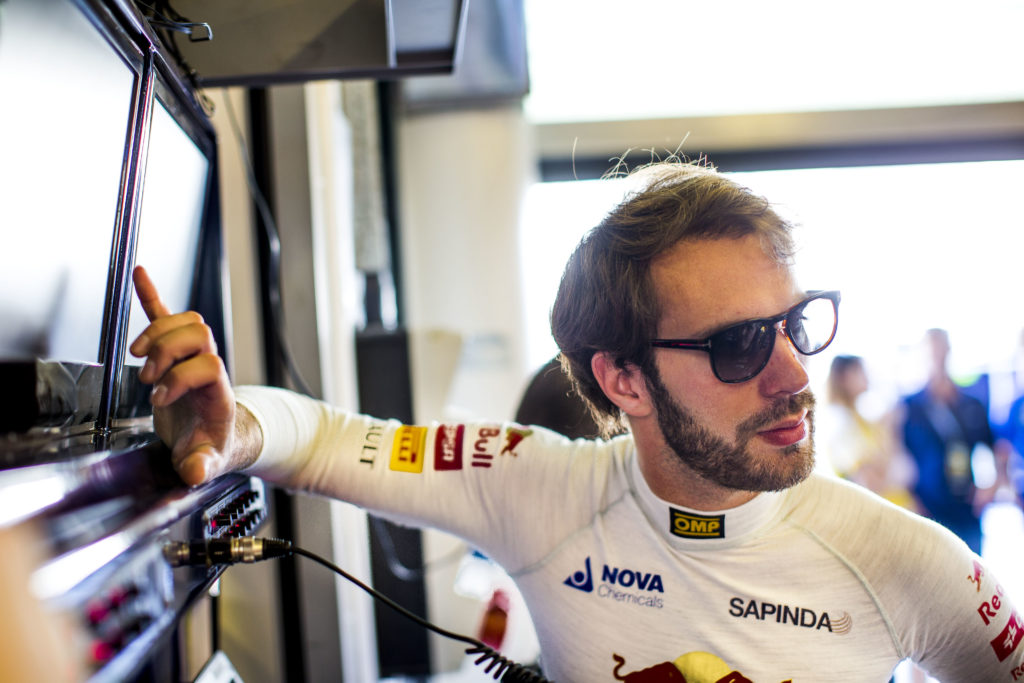 F1 Grand Prix of Abu Dhabi - Practice