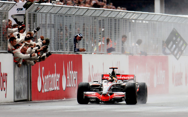 Photo by Vladimir Rys/Bongarts/Getty Images