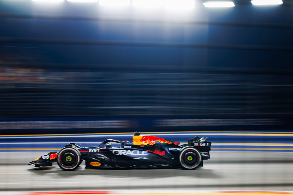 Max Verstappen of the Netherlands drives the (1) Oracle Red