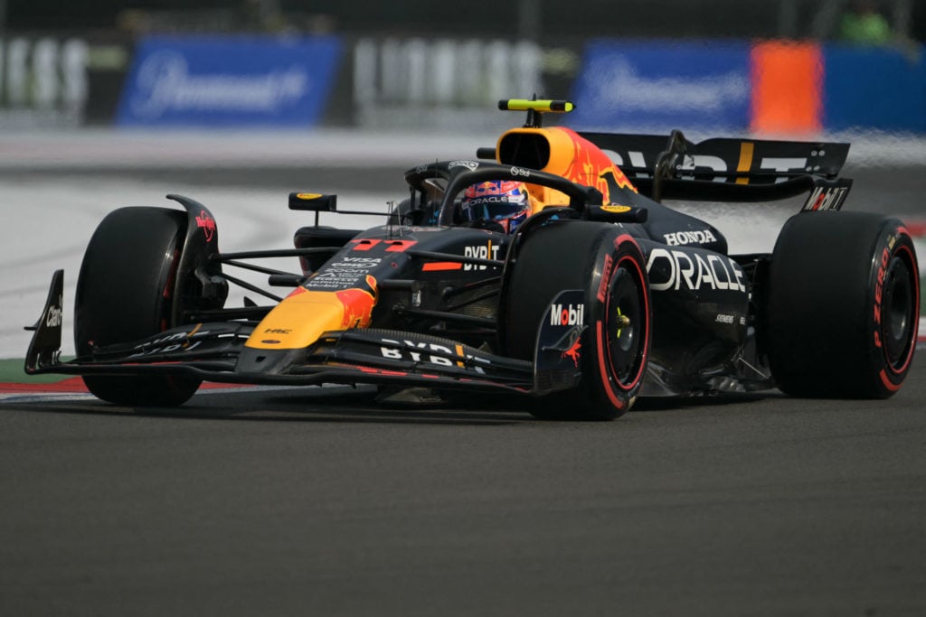 AUTO-PRIX-F1-MEX-QUALIFYING-SESSION