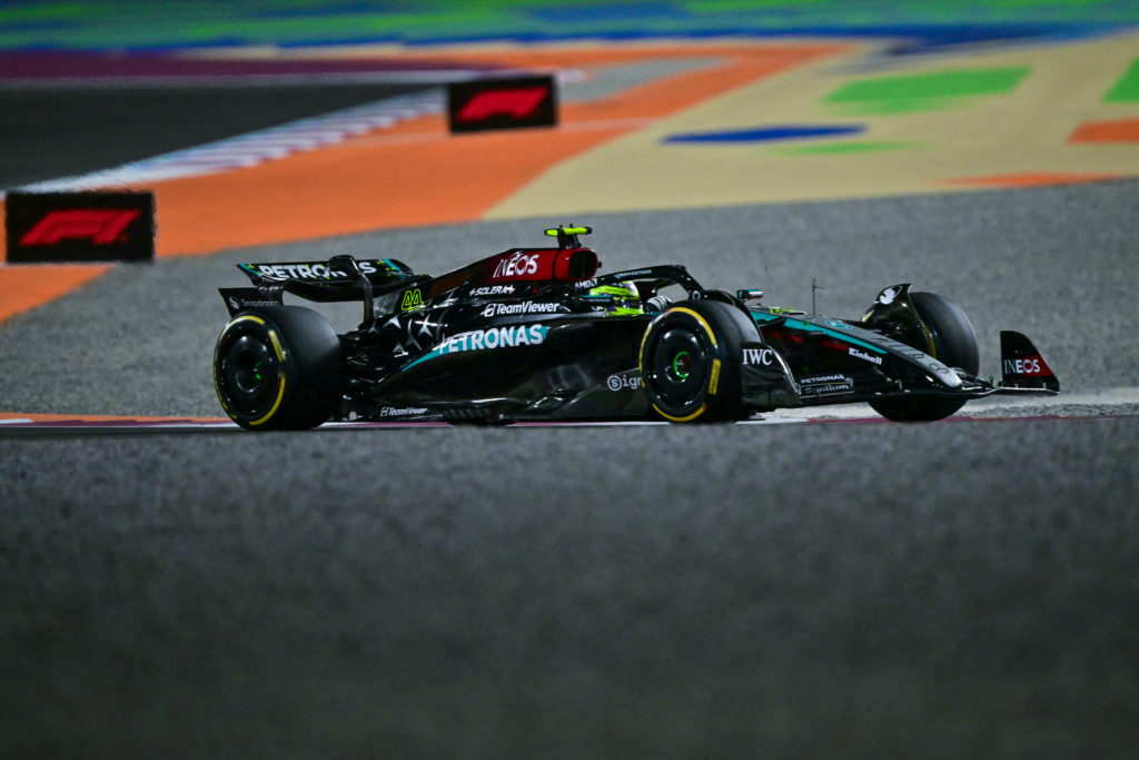 AUTO-PRIX-F1-QAT-SPRINT