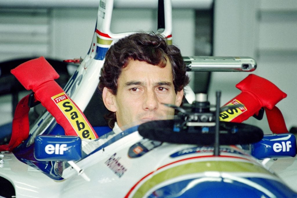 AUTO-F1-SENNA