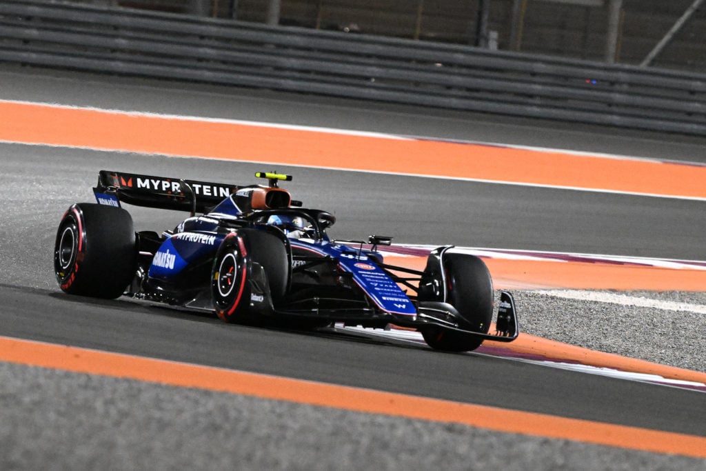 AUTO-PRIX-F1-QAT-QUALIFYING