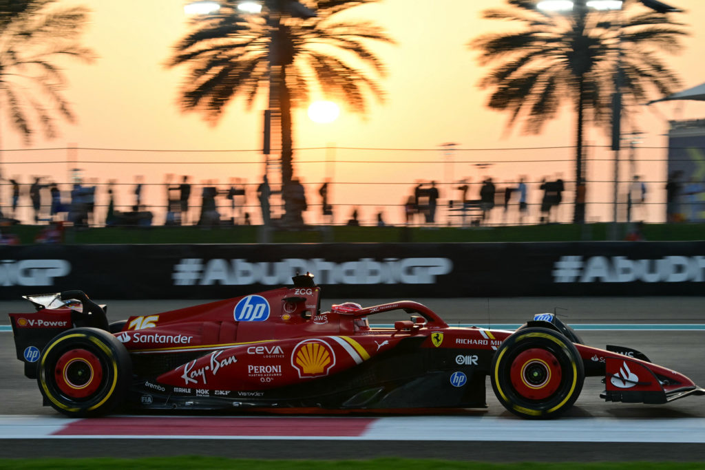 AUTO-PRIX-F1-UAE-PRACTICE