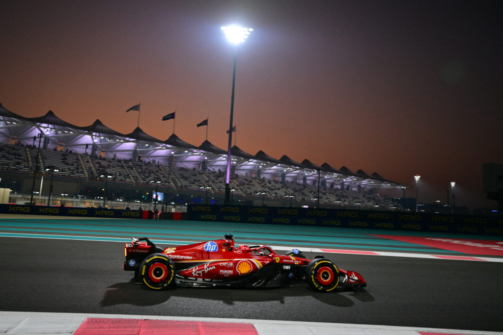 AUTO-PRIX-F1-UAE-PRACTICE