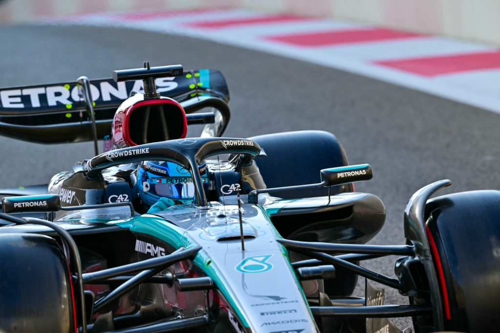AUTO-PRIX-F1-UAE-PRACTICE