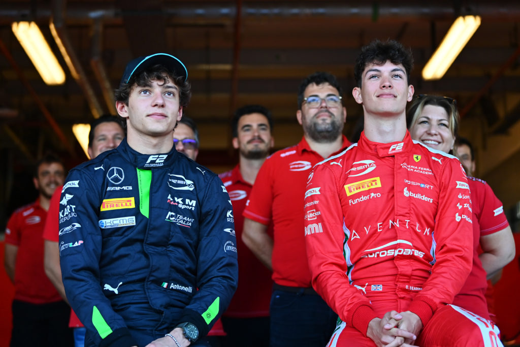 Formula 2 Championship - Round 14 Yas Island - Sprint Race