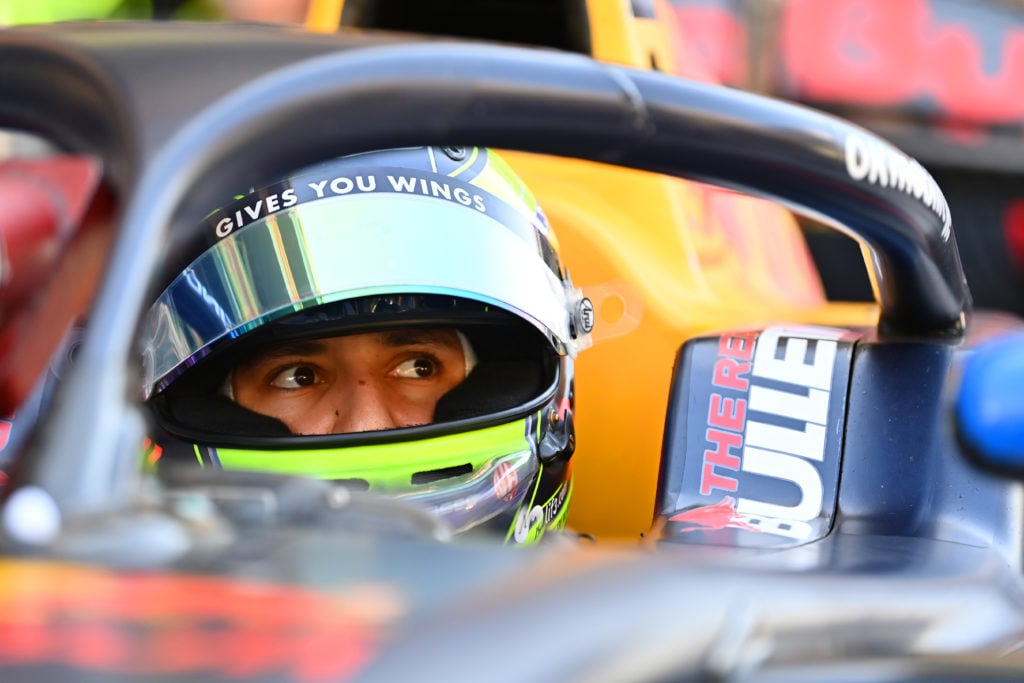 Formula 2 Championship - Round 14 Yas Island - Feature Race