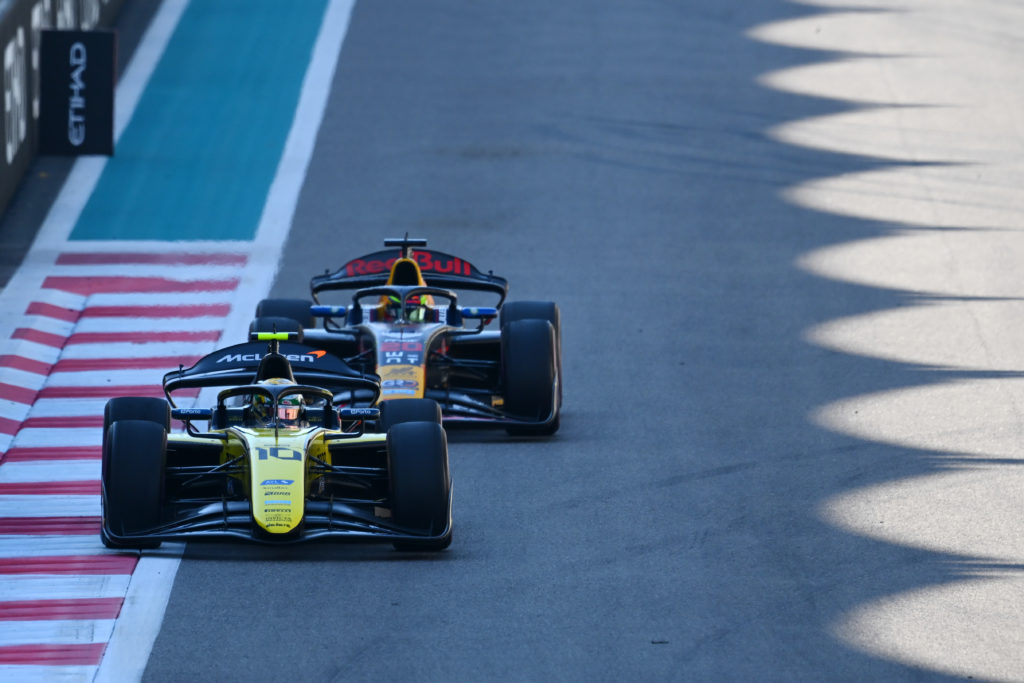 Formula 2 Championship - Round 14 Yas Island - Feature Race