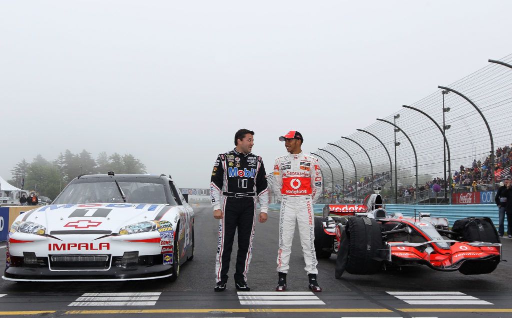 F1 Driver Lewis Hamilton And NASCAR Driver Tony Stewart Car Swap