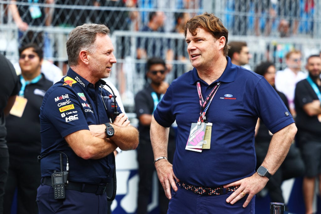 Christian Horner talking to Ford CEO Jim Farley at the 2023 Miami Grand Prix