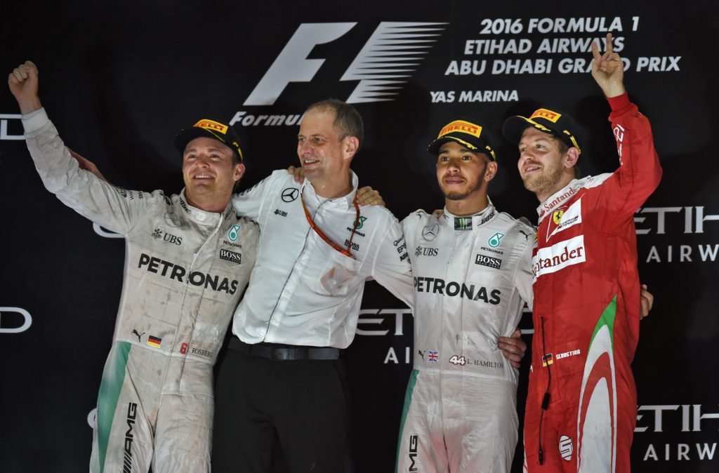 AUTO-PRIX-F1-UAE-PODIUM