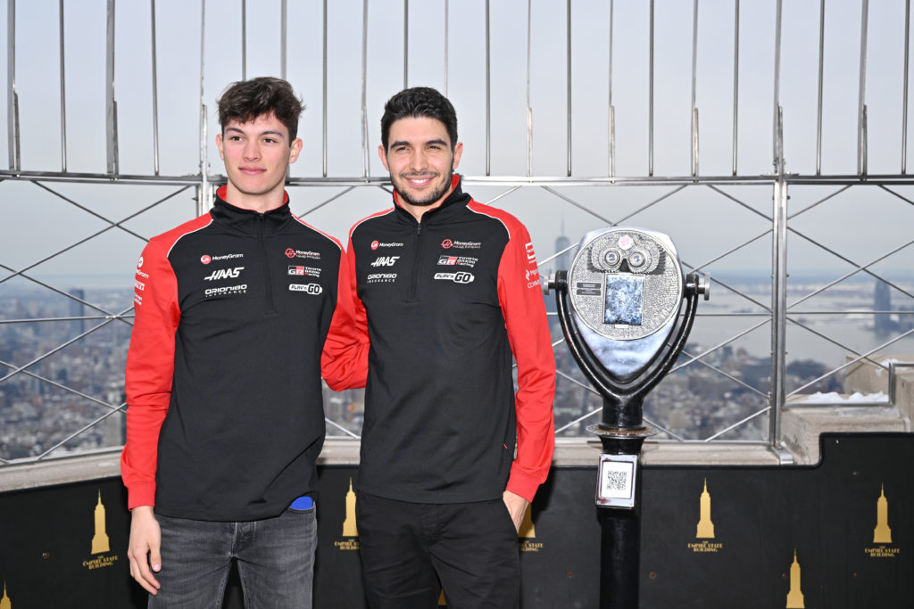 MoneyGram Haas F1 Team Visits the Empire State Building