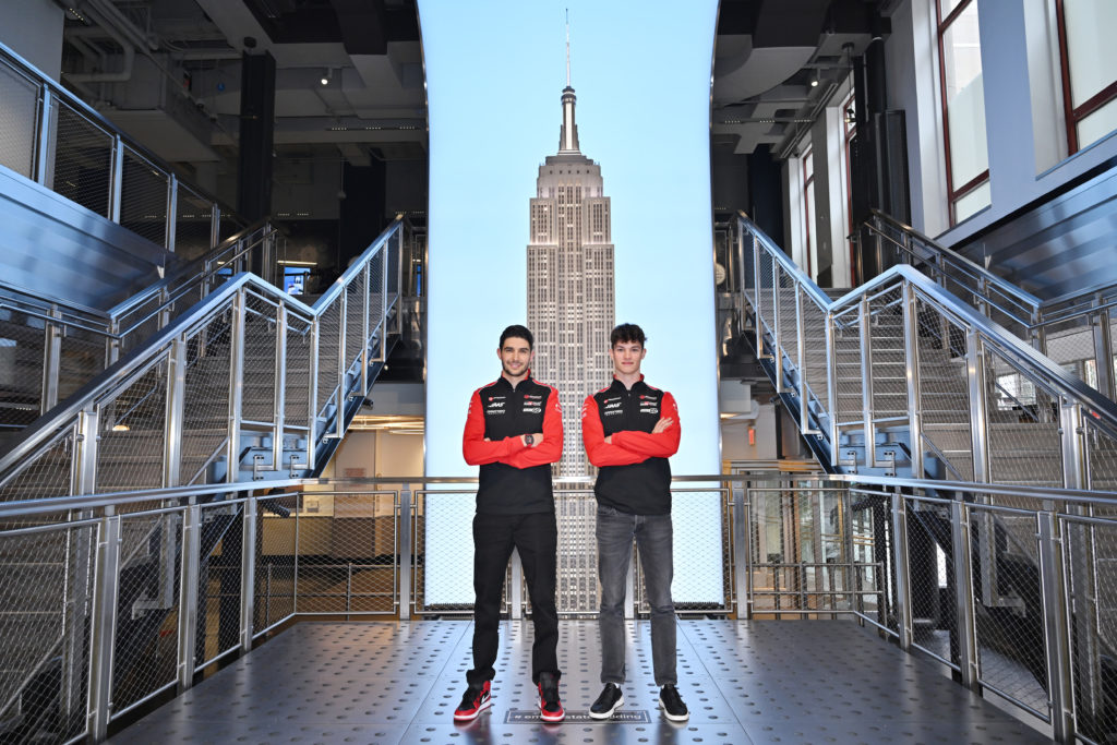 MoneyGram Haas F1 Team Visits the Empire State Building