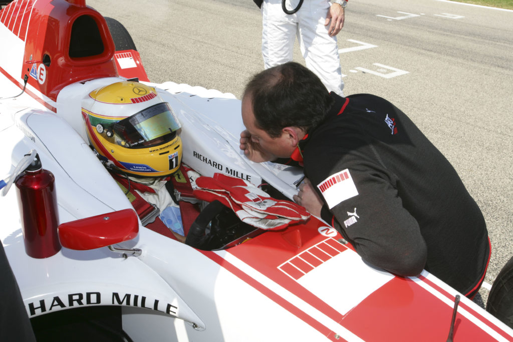 2006 GP2 Series. Round 1..Valencia, Spain. 8th April 2006..Saturday Race.. Lewis Hamilton (GBR, ART Grand Prix) talks to Frederic Vasseur..