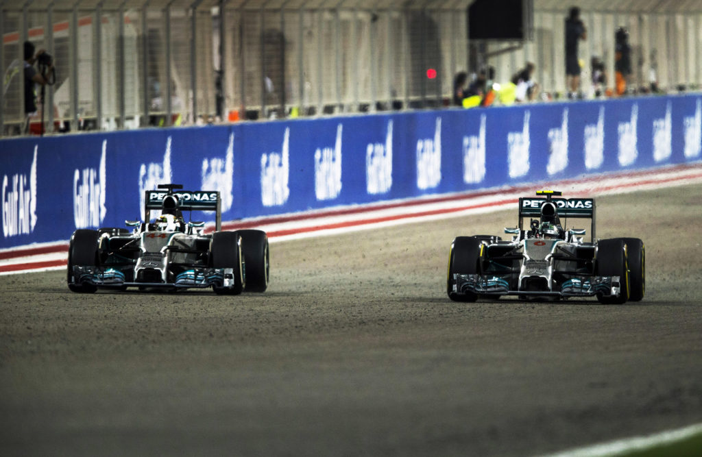 Lewis Hamilton, Nico Rosberg, Mercedes-AMG, 2014 Bahrain Grand Prix