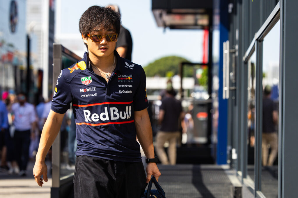 Yuki Tsunoda walking into the paddock at the 2025 Spanish Grand Prix