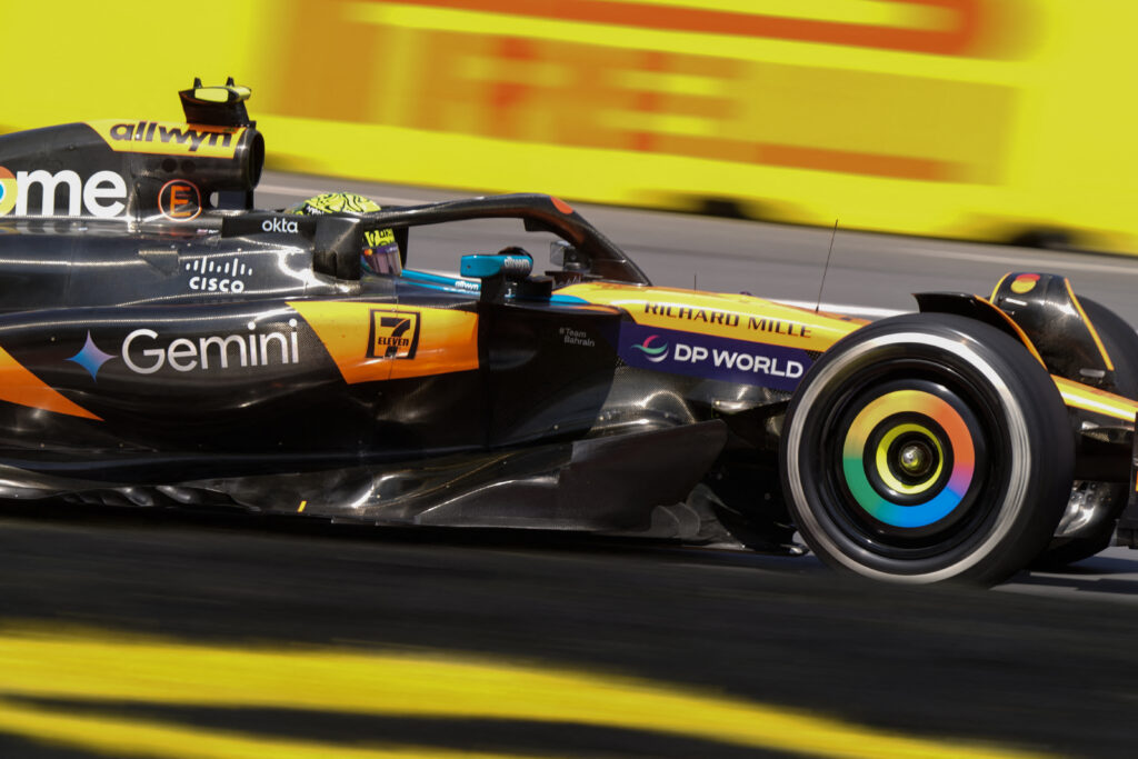 TOPSHOT-AUTO-PRIX-F1-CAN