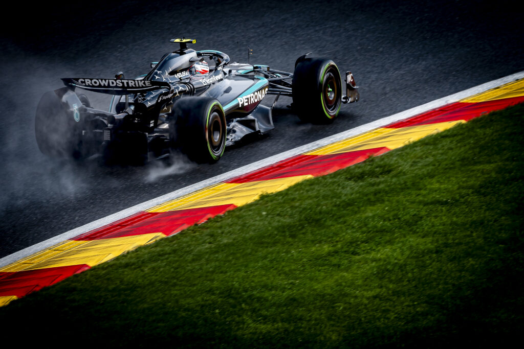 Mercedes driver Andrea Kimi Antonelli goes through Eau Rouge in the rain during the 2025 F1 Belgian Grand Prix