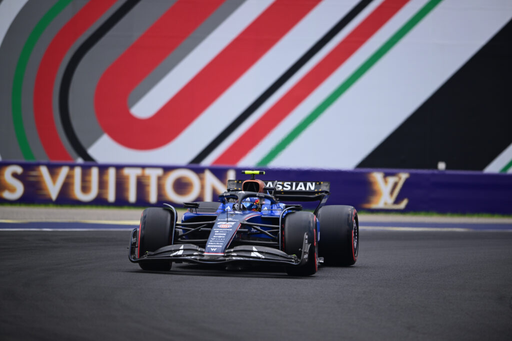 Williams driver Carlos Sainz on track during qualifying for the 2025 F1 Hungarian Grand Prix