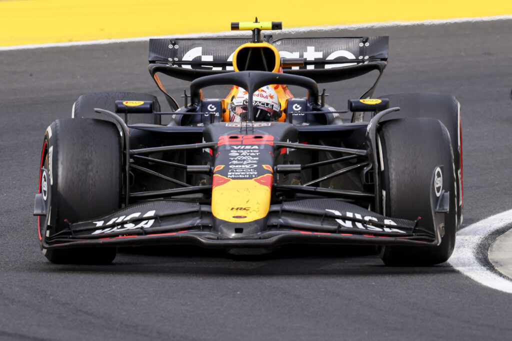 Red Bull Racing driver Yuki Tsunoda racing at the Hungarian Grand Prix