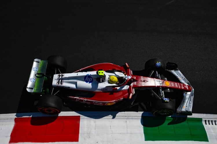 Photo by PHILIPPE LOPEZ/AFP via Getty Images
