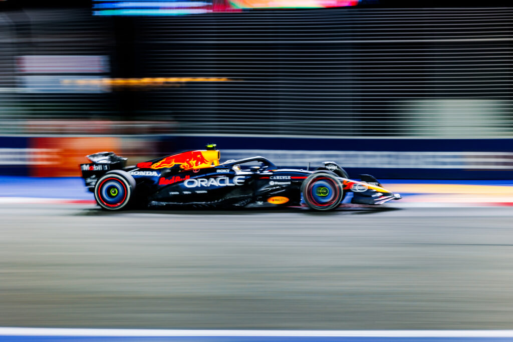 Red Bull driver Yuki Tsunoda on track during the 2025 F1 Singapore Grand Prix