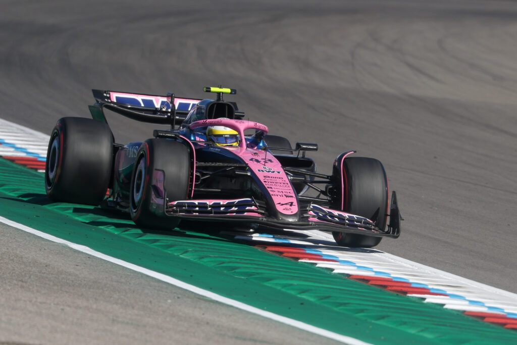Alpine driver Franco Colapinto racing at the 2025 Formula 1 United States Grand Prix