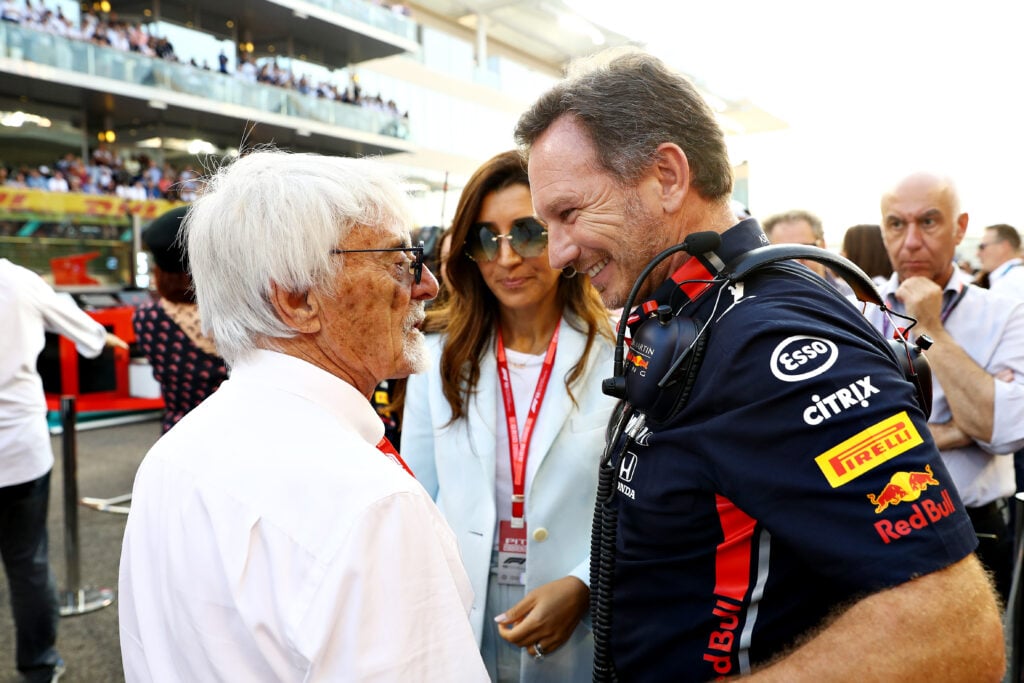 Bernie Ecclestone speaking to Christian Horner at the Abu Dhabi Grand Prix