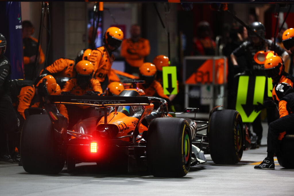 McLaren driver Oscar Piastri arrives at his garage for a pit stop during the 2025 F1 Las Vegas Grand Prix