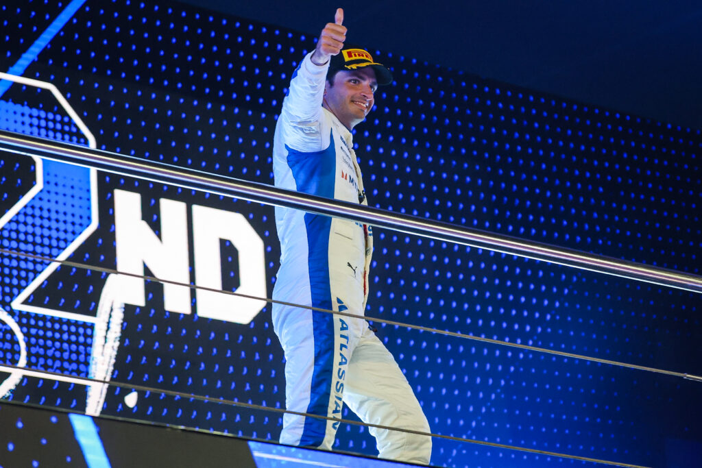 Williams driver Carlos Sainz walking onto the podium at the 2025 Formula 1 Qatar Grand Prix