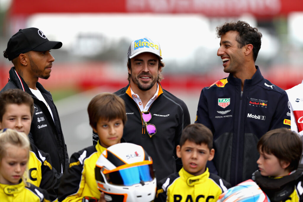 Lewis Hamilton, Fernando Alonso and Daniel Ricciardo at the 2018 Formula 1 Spanish Grand Prix