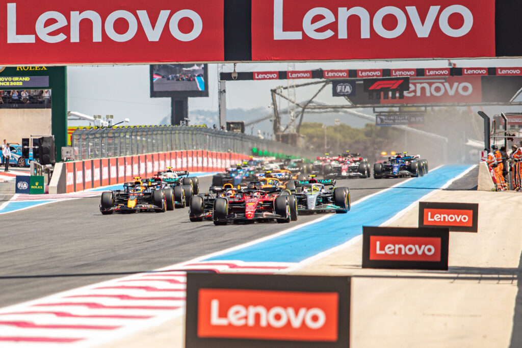 The start of the 2022 French Grand Prix at Le Castellet