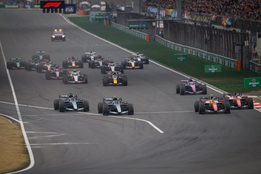 The start of the 2026 Chinese Grand Prix