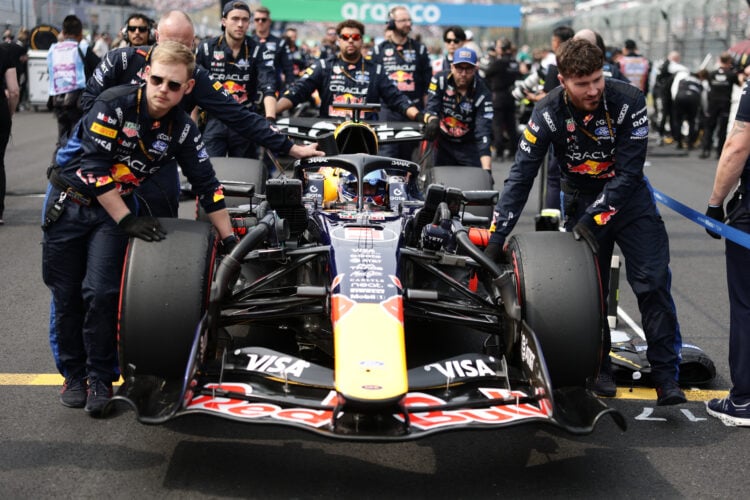 Photo by Mark Thompson/Getty Images