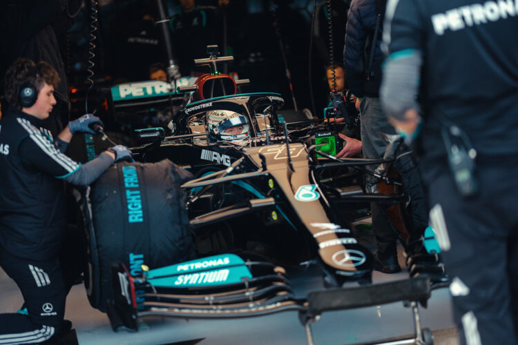 Doriane Pin at the wheel of the Mercedes W12 during a TPC test at the Silverstone Circuit in 2026.