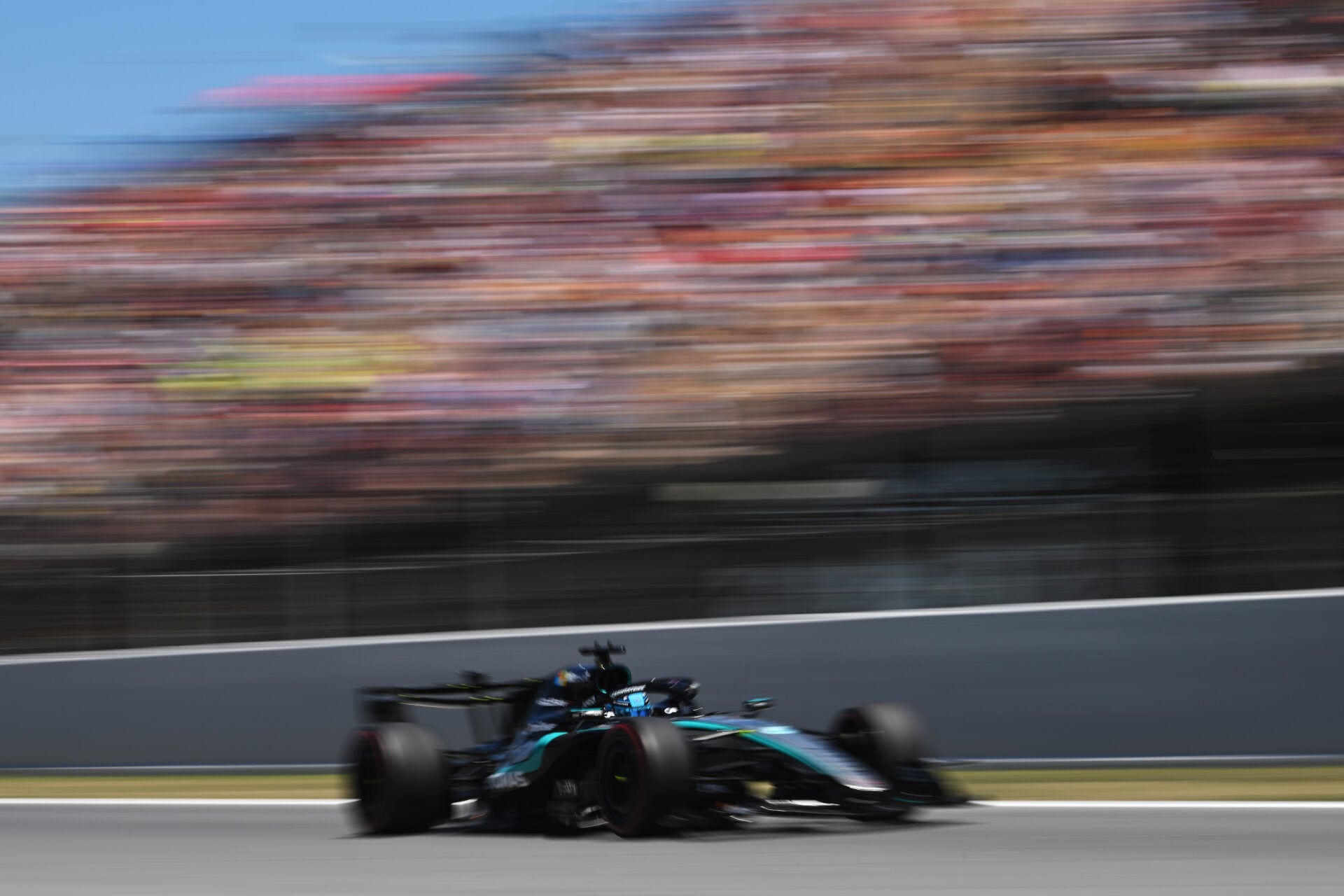 George Russell fastest in Barcelona-Catalunya FP1 ahead of Oscar Piastri and Charles Leclerc