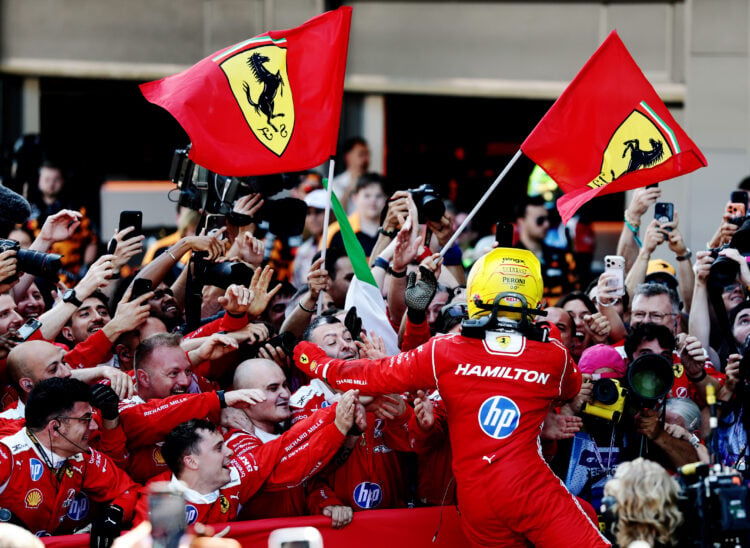 Photo by Mark Thompson/Getty Images