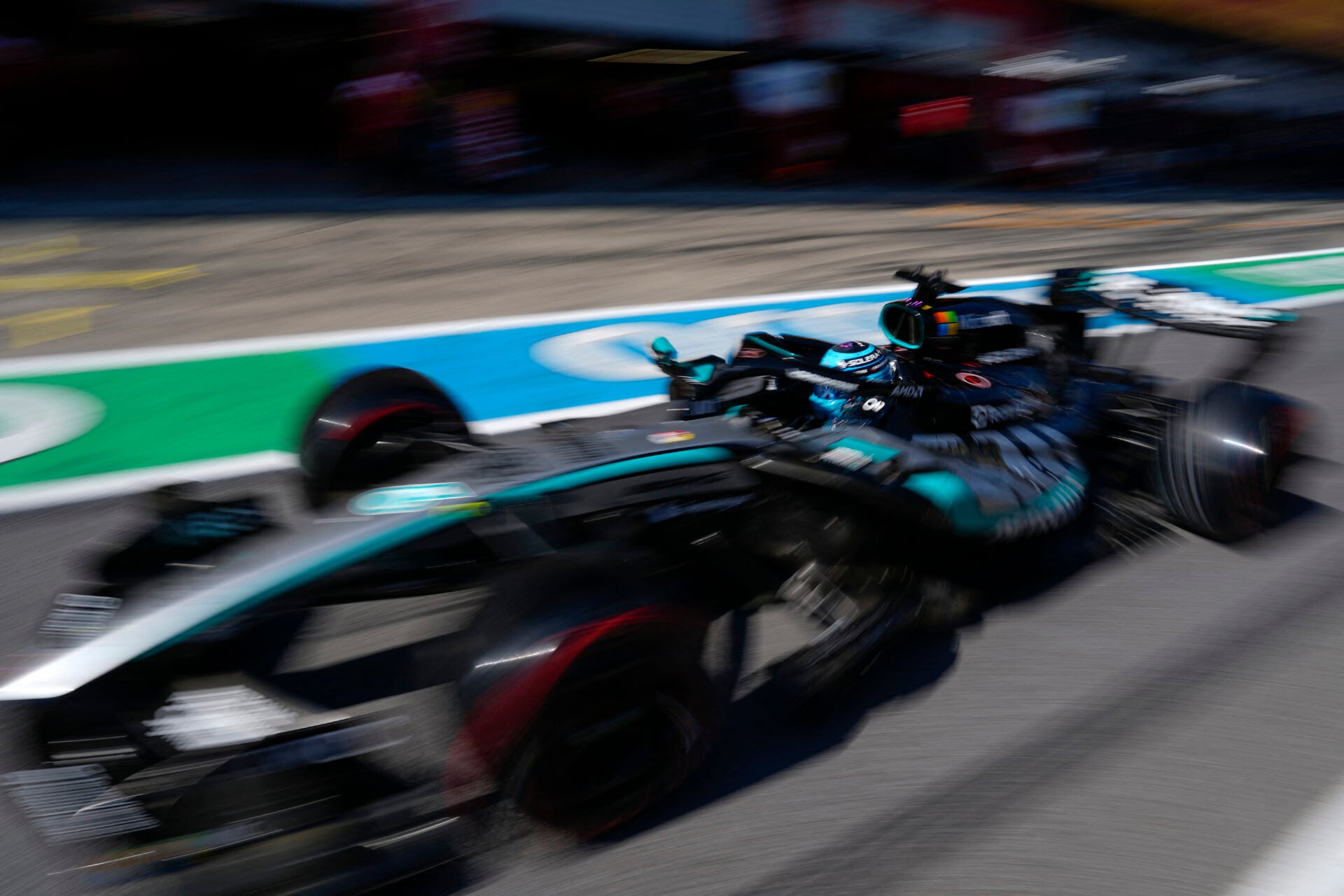 George Russell steals Austrian Grand Prix pole from Charles Leclerc as Max Verstappen wrecks