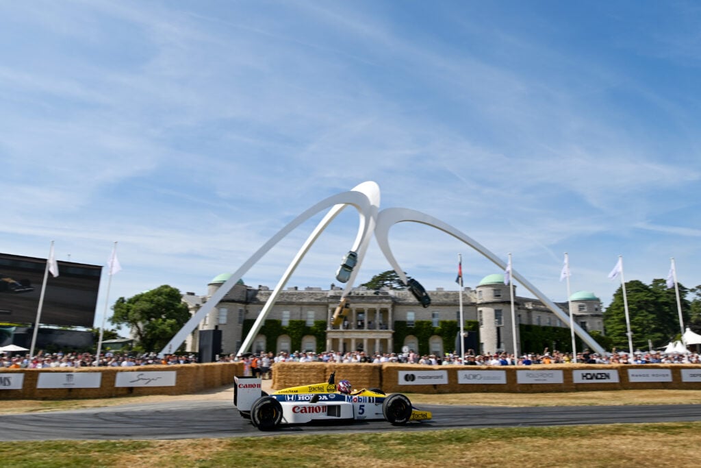 Ryo Michigami drives a Williams-Honda FW11 at the 2026 Goodwood Festival of Speed
